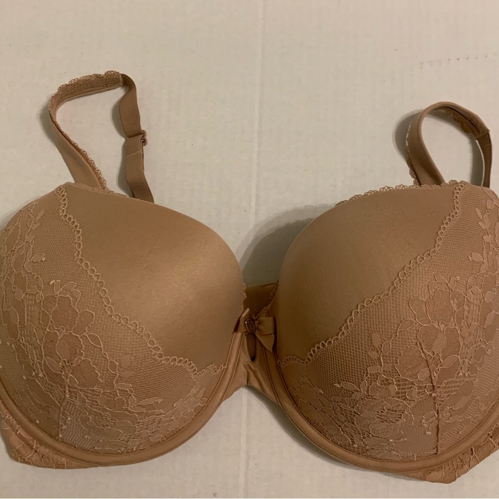 Victoria’s Secret Body By Victoria Bra